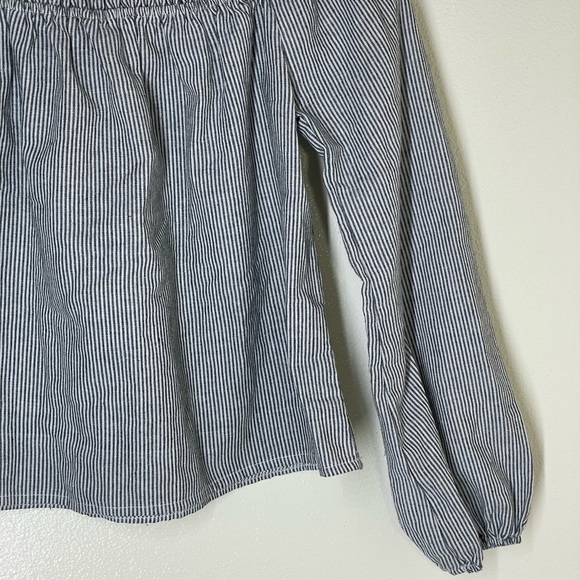 Brandy Melville XS S Striped Off The Shoulder Cropped Long Sleeve Top - Picture 4 of 7